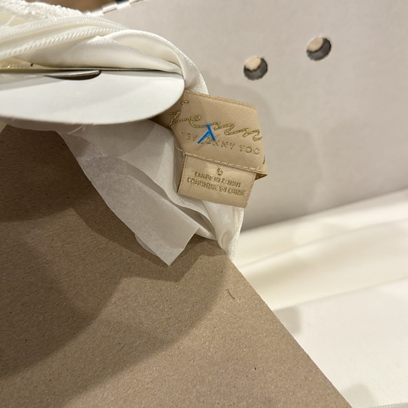 BHLDN Providence Wedding Dress - Picture 5 of 6